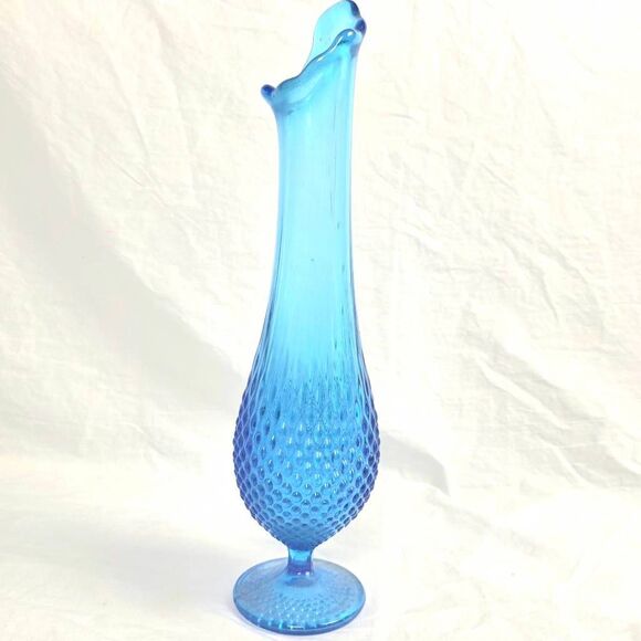 Blue Hobnail Art Glass Vase Ruffled Top Vintage Style - Picture 1 of 7